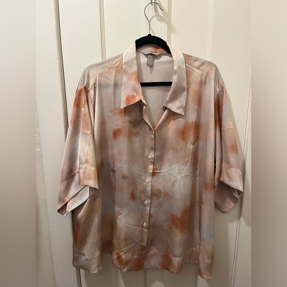 H&M Tie Dye Short Sleeve Blouse